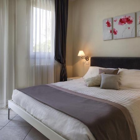 Residence Hamilton Riccione Exterior photo