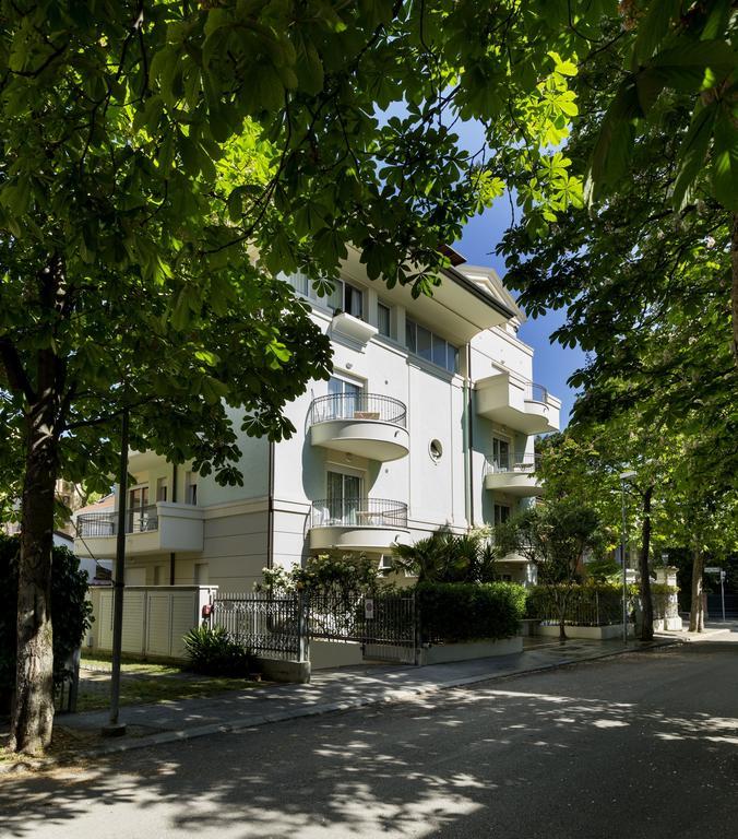 Residence Hamilton Riccione Exterior photo