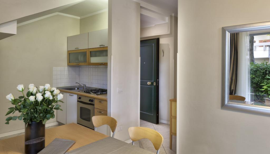 Residence Hamilton Riccione Room photo