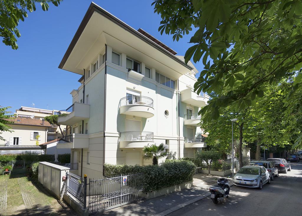 Residence Hamilton Riccione Exterior photo